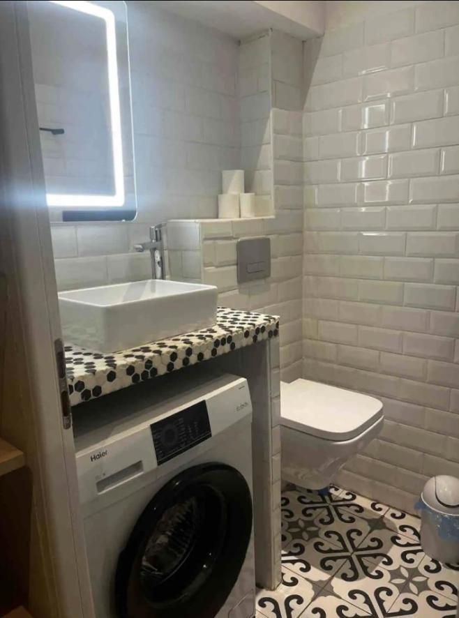 2 Pieces Centre-ville Equipe Nîmes